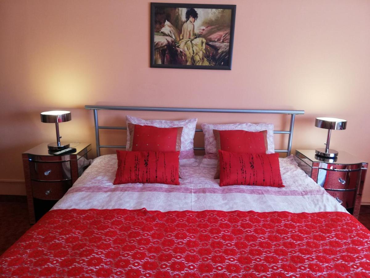 Luxury Brasov Apartment Luaran gambar