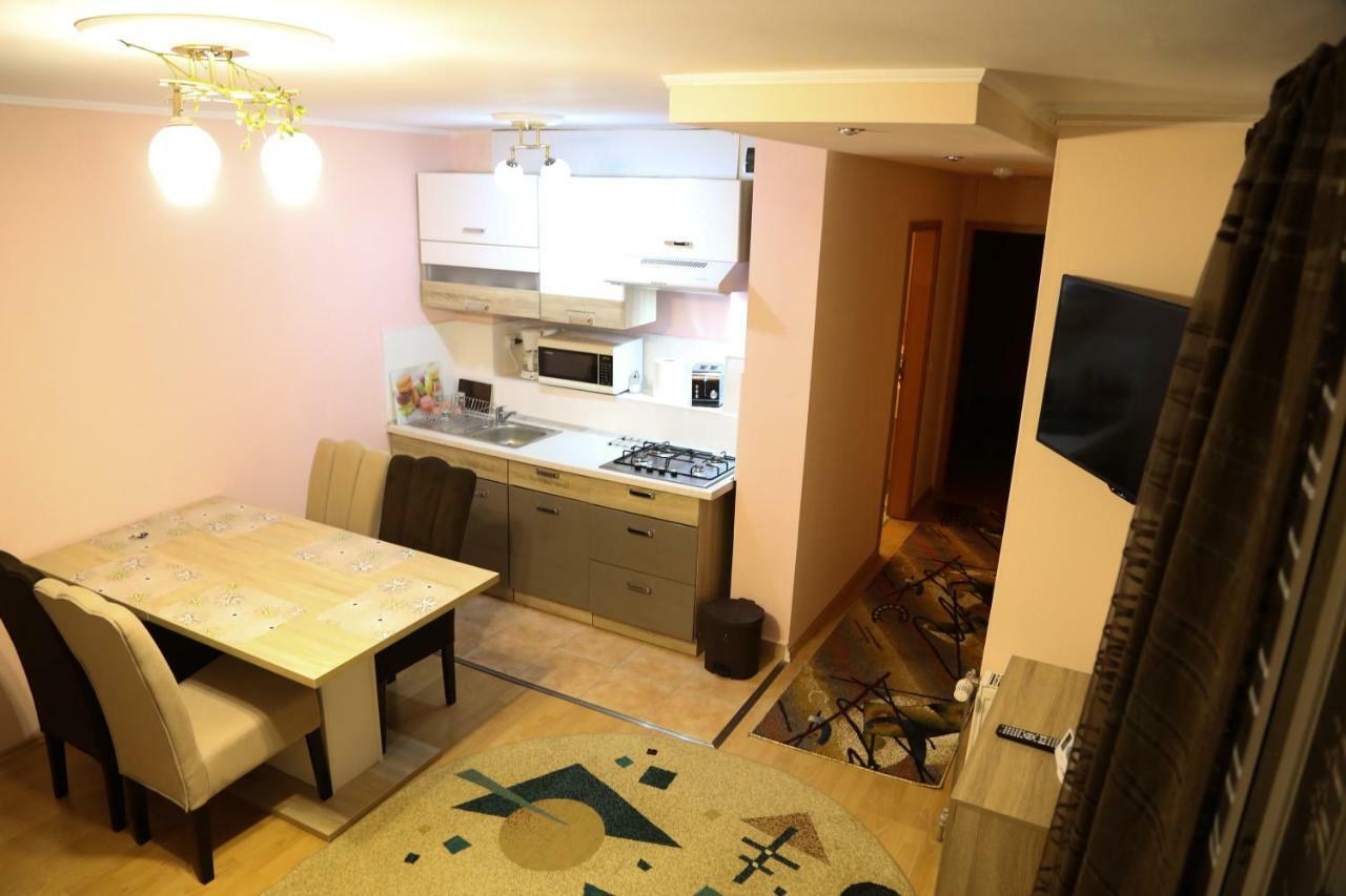 Luxury Brasov Apartment Luaran gambar