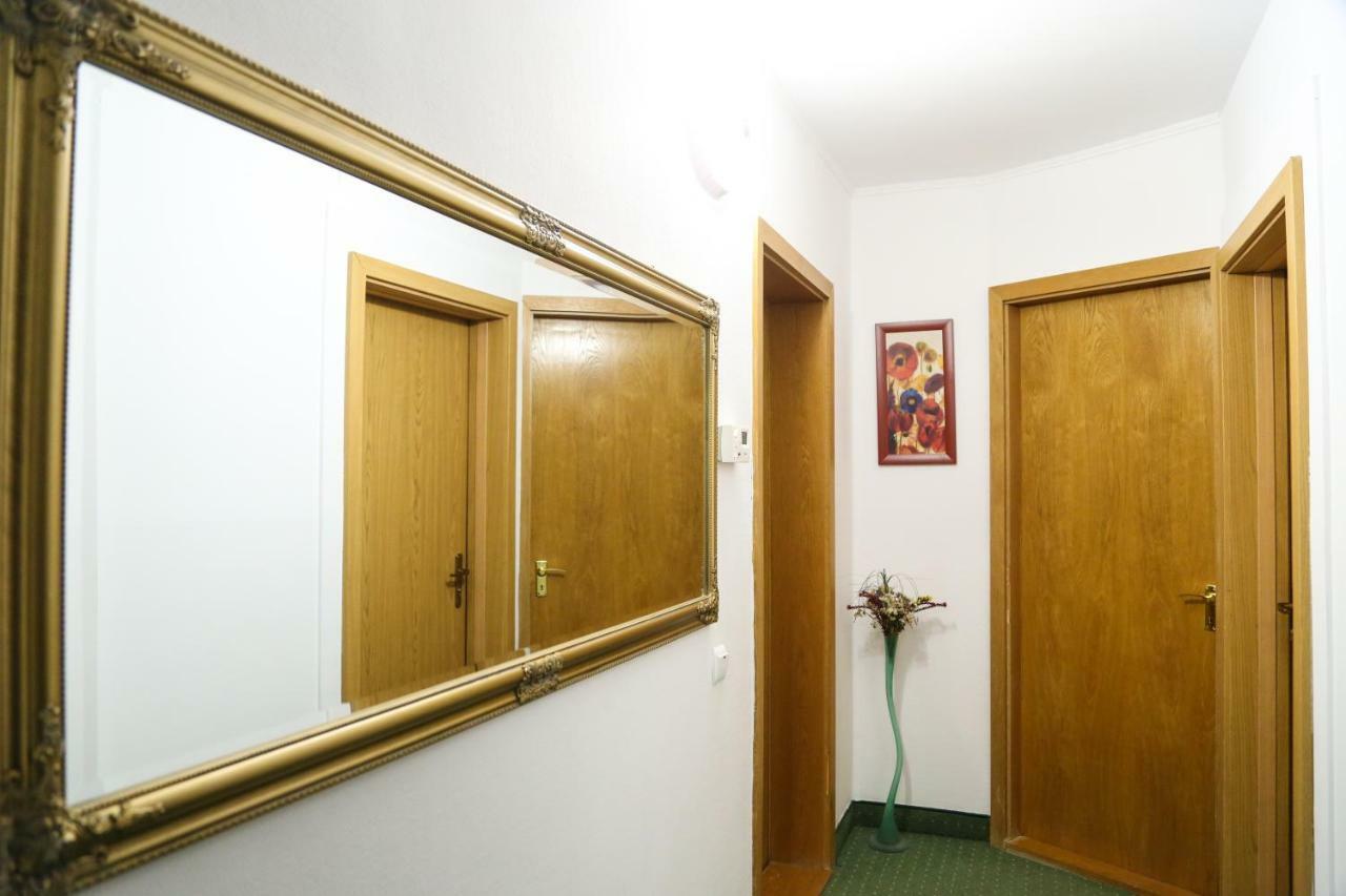 Luxury Brasov Apartment Luaran gambar
