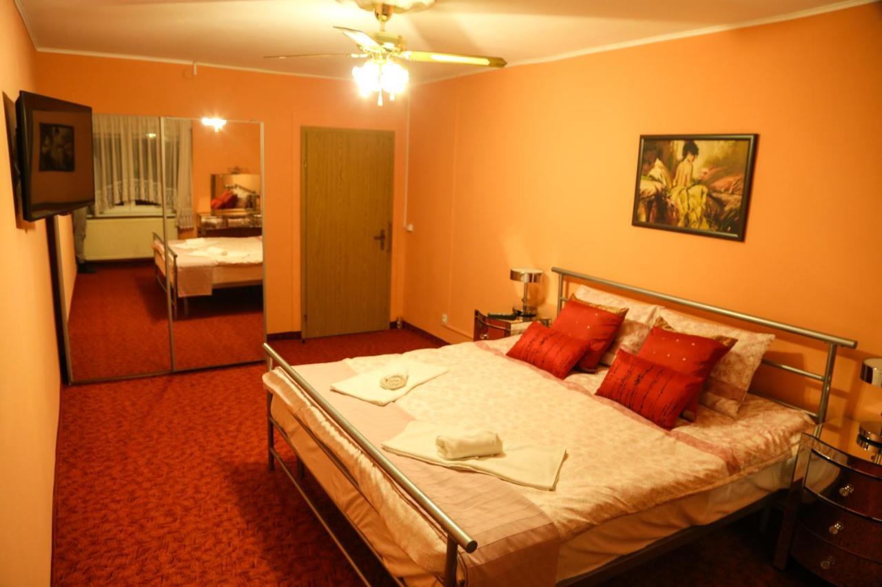 Luxury Brasov Apartment Bilik gambar